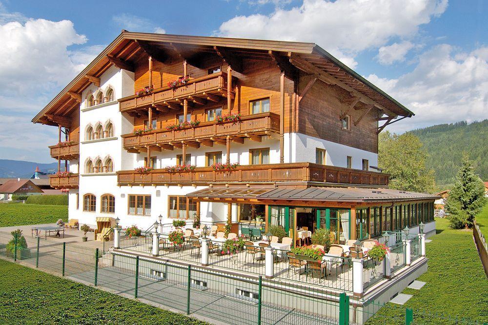 Alpines Gourmet Hotel Montanara Flachau Exteriör bild